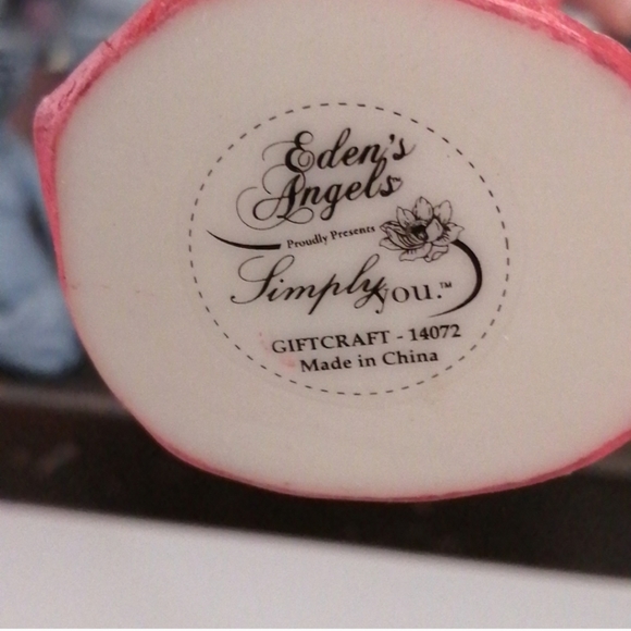 Eden's Angel - Picture 6 of 6